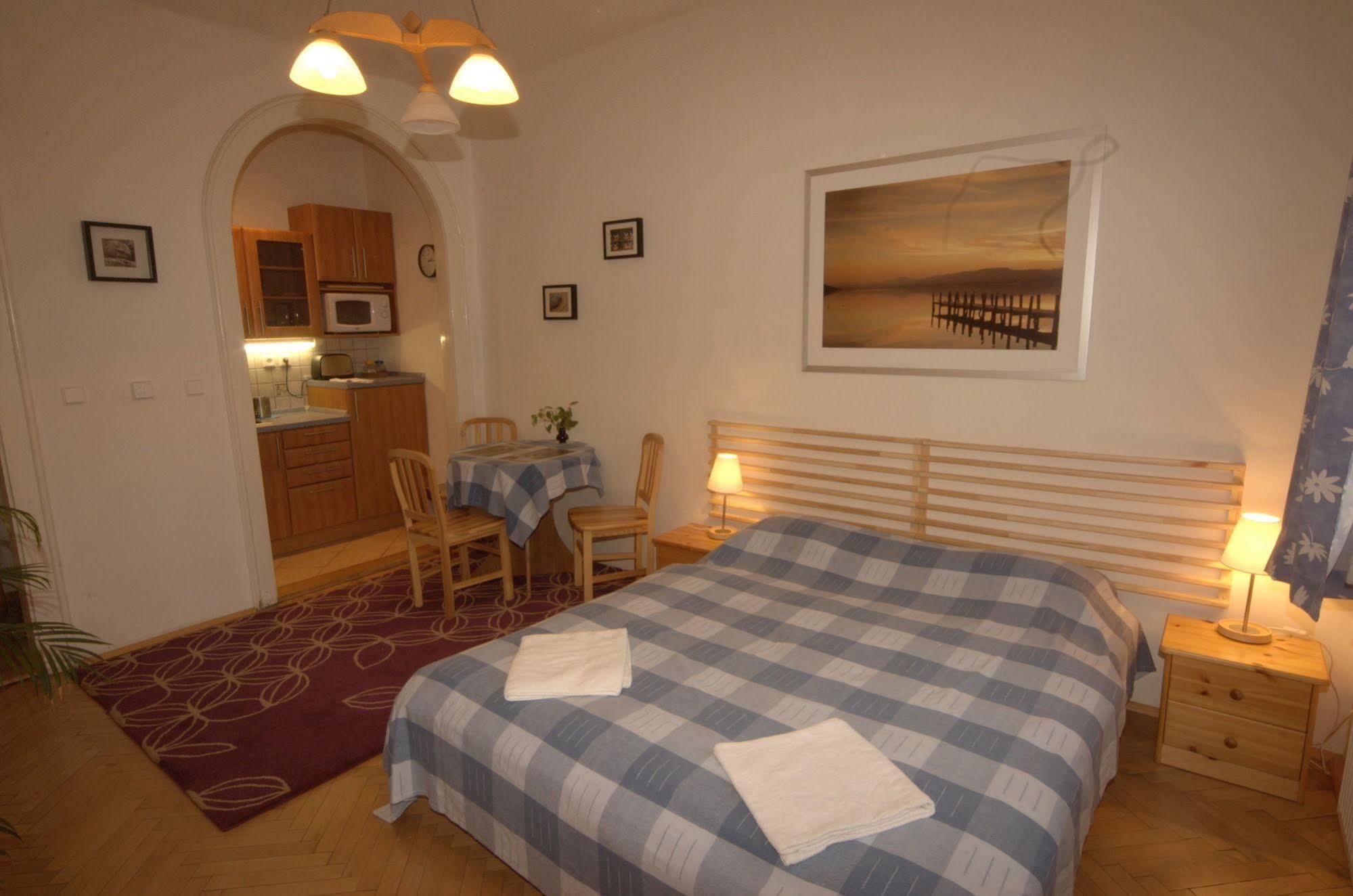 פראג Hostel Sklep מראה חיצוני תמונה